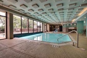 Drury Inn & Suites Near the Galleria Houston