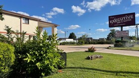 Executive Inn & Suites Houston