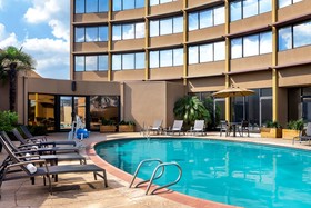 Four Points By Sheraton Houston Greenway Plaza