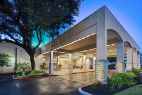 Four Points by Sheraton Houston - CITYCENTRE