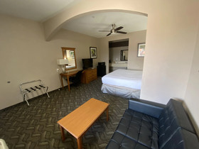 Grand Villa Inn Galleria