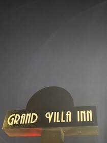 Grand Villa Inn Galleria