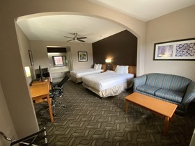 Grand Villa Inn Galleria