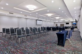 Hampton Inn & Suites Houston East Beltway 8