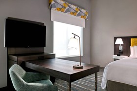 Hampton Inn & Suites Houston East Beltway 8