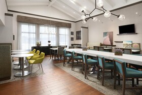Hampton Inn & Suites Houston Medical Center