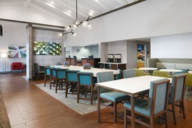 Hampton Inn & Suites Houston Medical Center