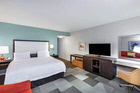Hampton Inn & Suites Houston North IAH