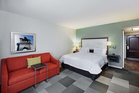 Hampton Inn & Suites Houston North IAH