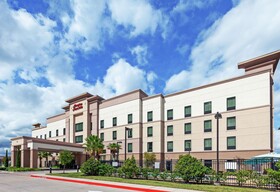Hampton Inn & Suites Houston North IAH