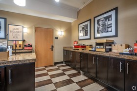 Hampton Inn Houston-Brookhollow