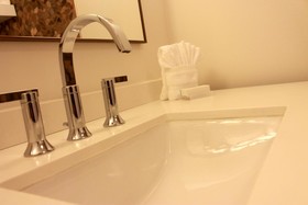 Kozy Hotel Houston North
