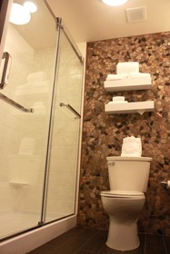 Kozy Hotel Houston North
