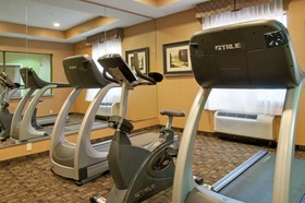 Holiday Inn Express & Suites Houston Energy Corridor - W Oaks
