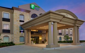 Holiday Inn Express & Suites Houston Energy Corridor - W Oaks