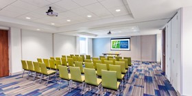 Holiday Inn Express & Suites Houston S - Medical Ctr Area