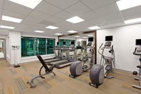 Holiday Inn Express & Suites Houston S - Medical Ctr Area