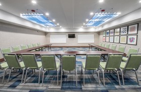Holiday Inn Express & Suites Houston Westchase - Westheimer