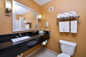 Holiday Inn Express & Suites Kingwood - Medical Center Area