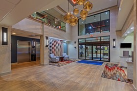 Holiday Inn Express & Suites Houston East