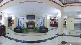 Holiday Inn Express & Suites Houston East
