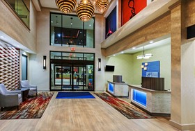 Holiday Inn Express & Suites Houston East