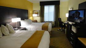 Holiday Inn Express Hotel & Suites Houston North Intercontinental