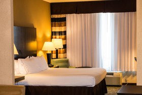 Holiday Inn Express Hotel & Suites Houston NW - Beltway 8 - West Road