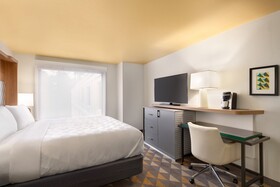 Holiday Inn Houston Intercontinental Airport