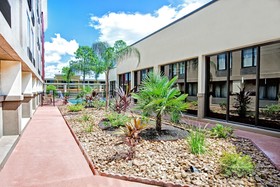 Wyndham Houston Sugarland
