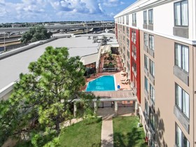 Wyndham Houston Sugarland