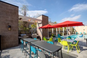 Home2 Suites by Hilton Houston Iah Airport Beltway 8
