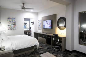 House Hotel