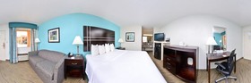 Howard Johnson by Wyndham Houston Downtown