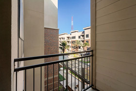 Kasa Houston Museum District Apartments