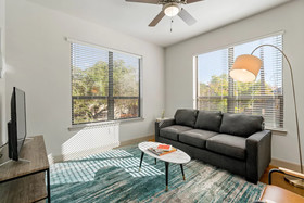 Kasa Houston Museum District Apartments
