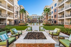 Kasa Houston Museum District Apartments