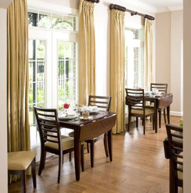 La Maison in Midtown