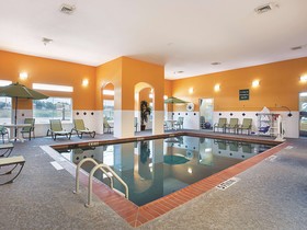 La Quinta Inn & Suites by Wyndham Houston Channelview