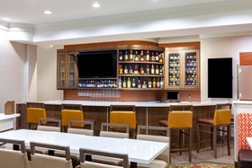 La Quinta Inn & Suites by Wyndham Houston Channelview