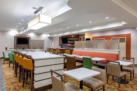 La Quinta Inn & Suites by Wyndham Houston Channelview