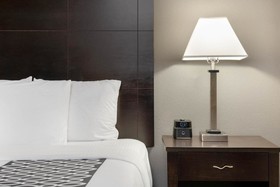 La Quinta Inn & Suites by Wyndham Houston Energy Corridor