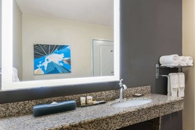La Quinta Inn & Suites by Wyndham Houston Energy Corridor