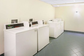 La Quinta Inn & Suites by Wyndham Houston Galleria Area
