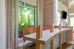 La Quinta Inn & Suites by Wyndham Houston Galleria Area