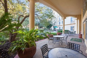 La Quinta Inn & Suites by Wyndham Houston Galleria Area