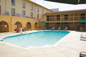 La Quinta Inn by Wyndham Houston Greenway Plaza Medical Area