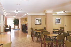 La Quinta Inn by Wyndham Houston Greenway Plaza Medical Area