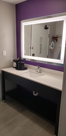 La Quinta Inn & Suites by Wyndham Houston NW Brookhollow