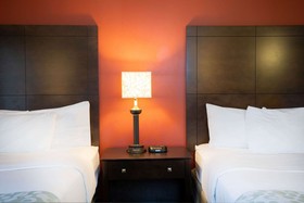 La Quinta Inn & Suites by Wyndham Houston NW Brookhollow